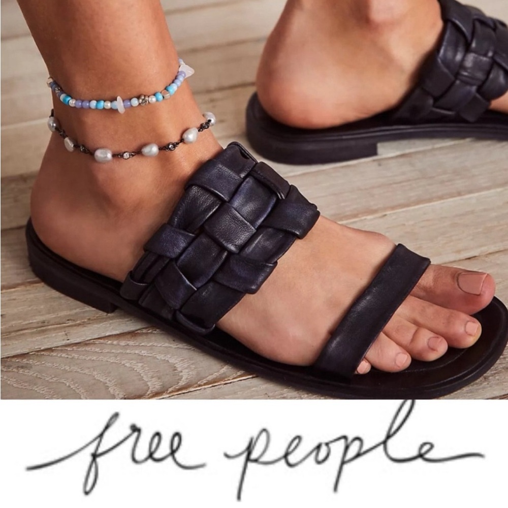 Gorgeous, Free People Woven River sandal❤️ boho vibe